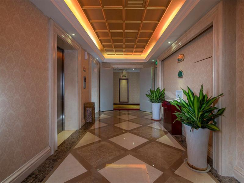 Vienna Hotel Shenzhen Fenghuang Road Exterior photo